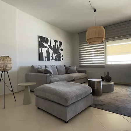 Apartamento Nh Urban Living In Nea Alikarnassos *